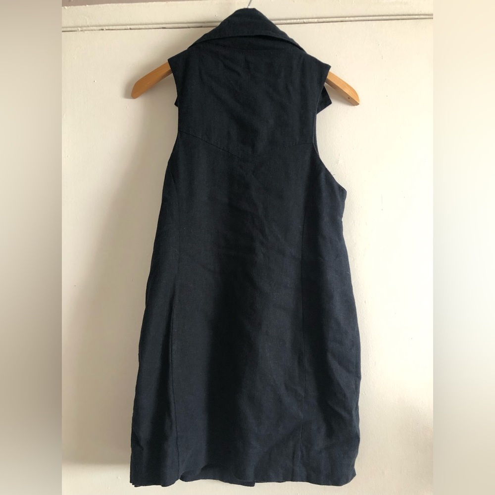 Shakuhachi Linen Dress - Picture 2 of 5